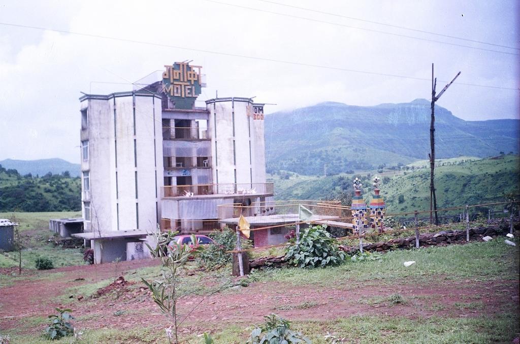 Ganaka Motel - Igatpuri Bagian luar foto